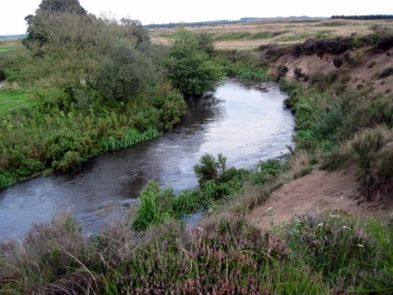 Difficult to wade Difficult to wade