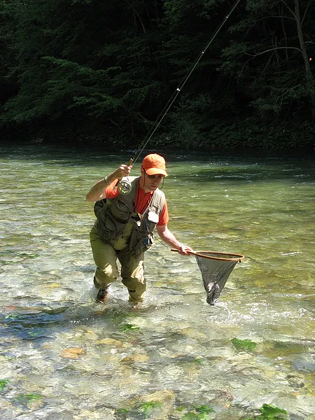 User submitted picture: Fast net ! by guidepechem...